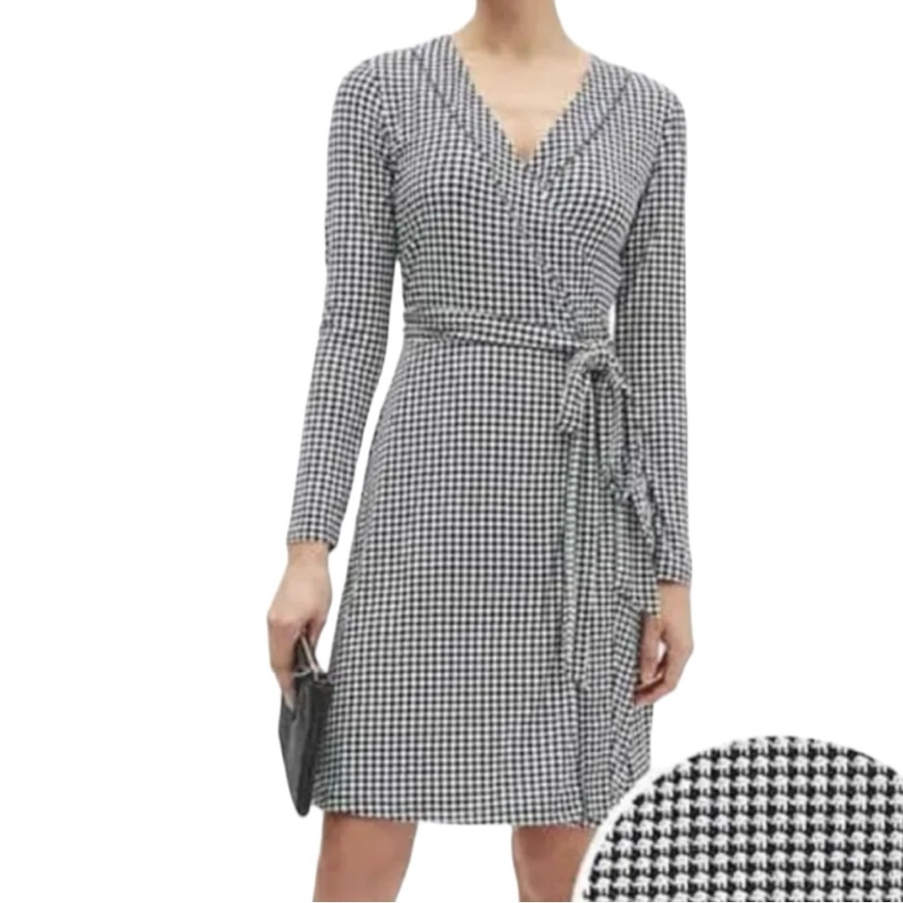BANANA REPUBLIC Micro Elephant Print Wrap Dress in Black & White